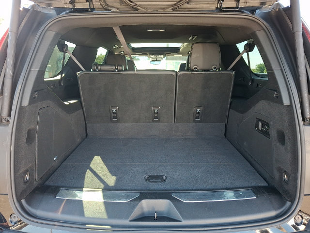 Used 2022 Cadillac Escalade ESV Premium Luxury AWD/4WD image 28