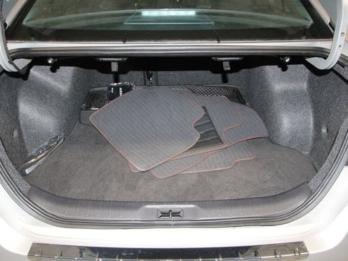 Used 2023 Nissan Altima 2.5 SR w/ SR Premium Package image 36