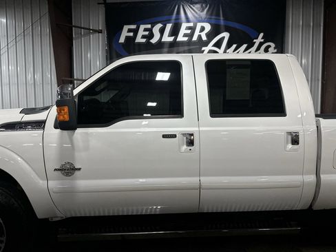 Used 2015 Ford F250 Platinum w/ FX4 Off-Road Package image 20