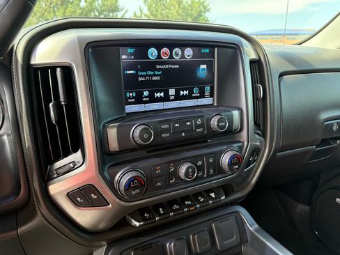 Used 2018 Chevrolet Silverado 2500 LTZ w/ Midnight Edition AWD/4WD image 18