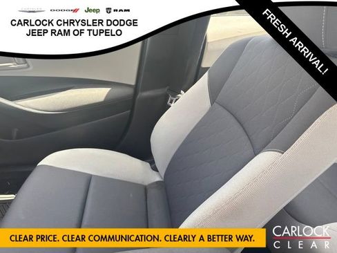 Used 2024 Toyota Corolla LE FWD image 28