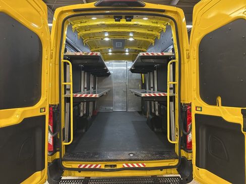 Used 2019 Ford Transit 250 148 High Roof Extended image 18