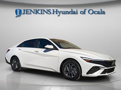 New 2026 Hyundai Elantra Sport image 1