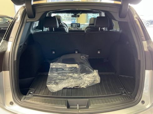 Certified 2025 Acura RDX SH-AWD image 23