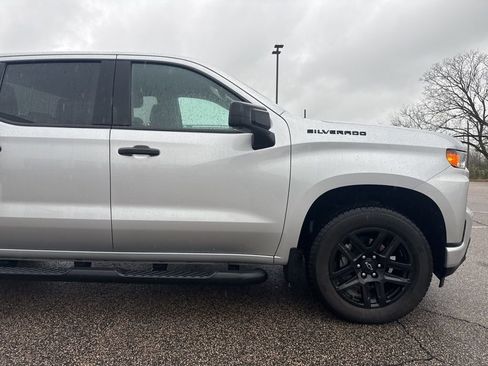 Used 2022 Chevrolet Silverado 1500 Custom w/ Rally Edition AWD/4WD image 15