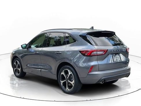 Certified 2023 Ford Escape ST-Line Elite AWD/4WD image 4