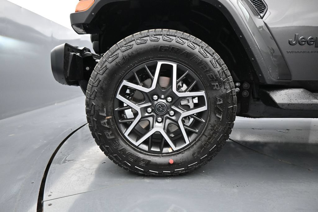 New 2027 Jeep Wrangler Unlimited Sahara AWD/4WD image 29