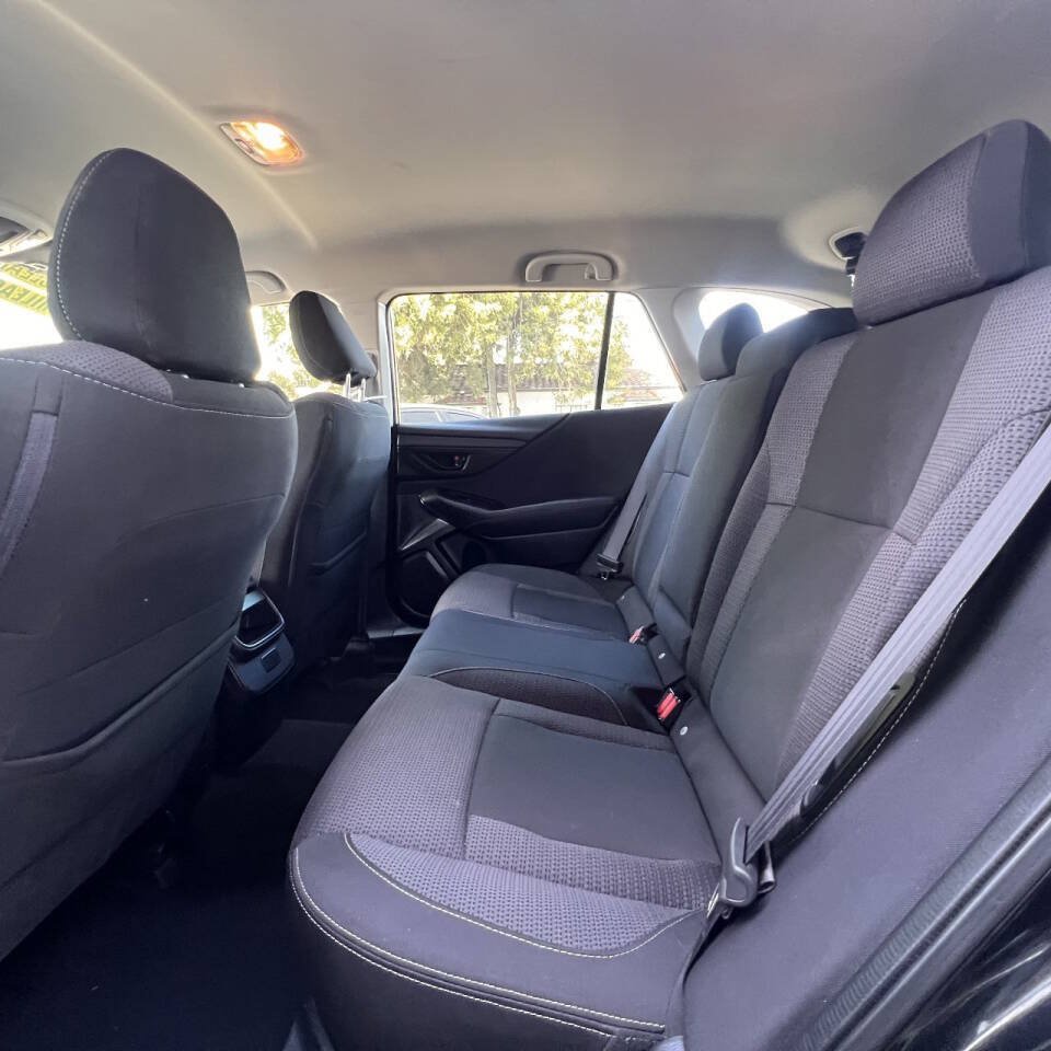 Used 2021 Subaru Outback AWD/4WD image 14
