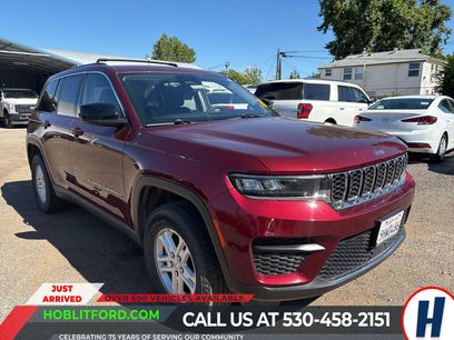 Used 2023 Jeep Grand Cherokee Laredo w/ Luxury Tech Group I