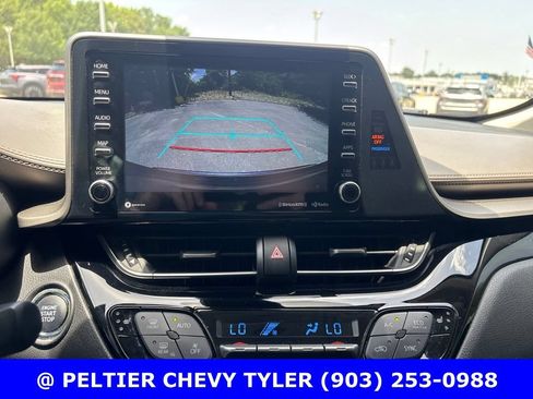 Used 2020 Toyota C-HR Limited FWD image 15