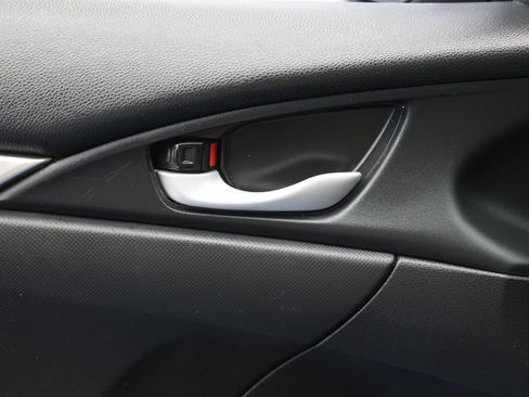 Used 2019 Honda Civic LX image 43
