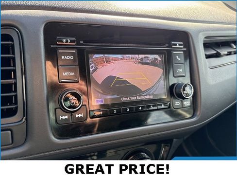 Used 2021 Honda HR-V LX image 10