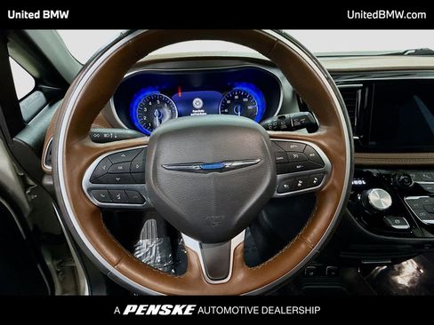 Used 2020 Chrysler Pacifica Limited w/ Advanced Safetytec Group image 6