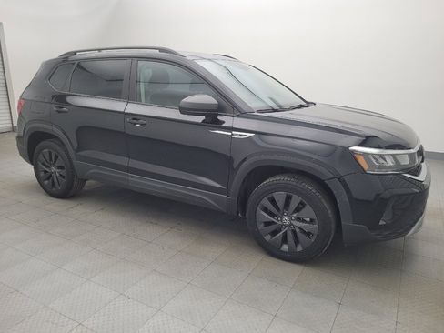 Used 2024 Volkswagen Taos S FWD image 11