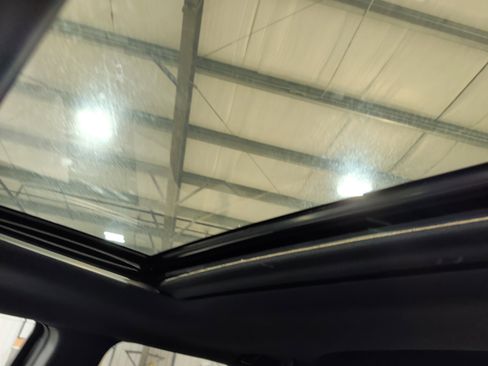 Used 2021 Toyota Tacoma TRD Off-Road w/ TRD Premium Off Road Package image 12