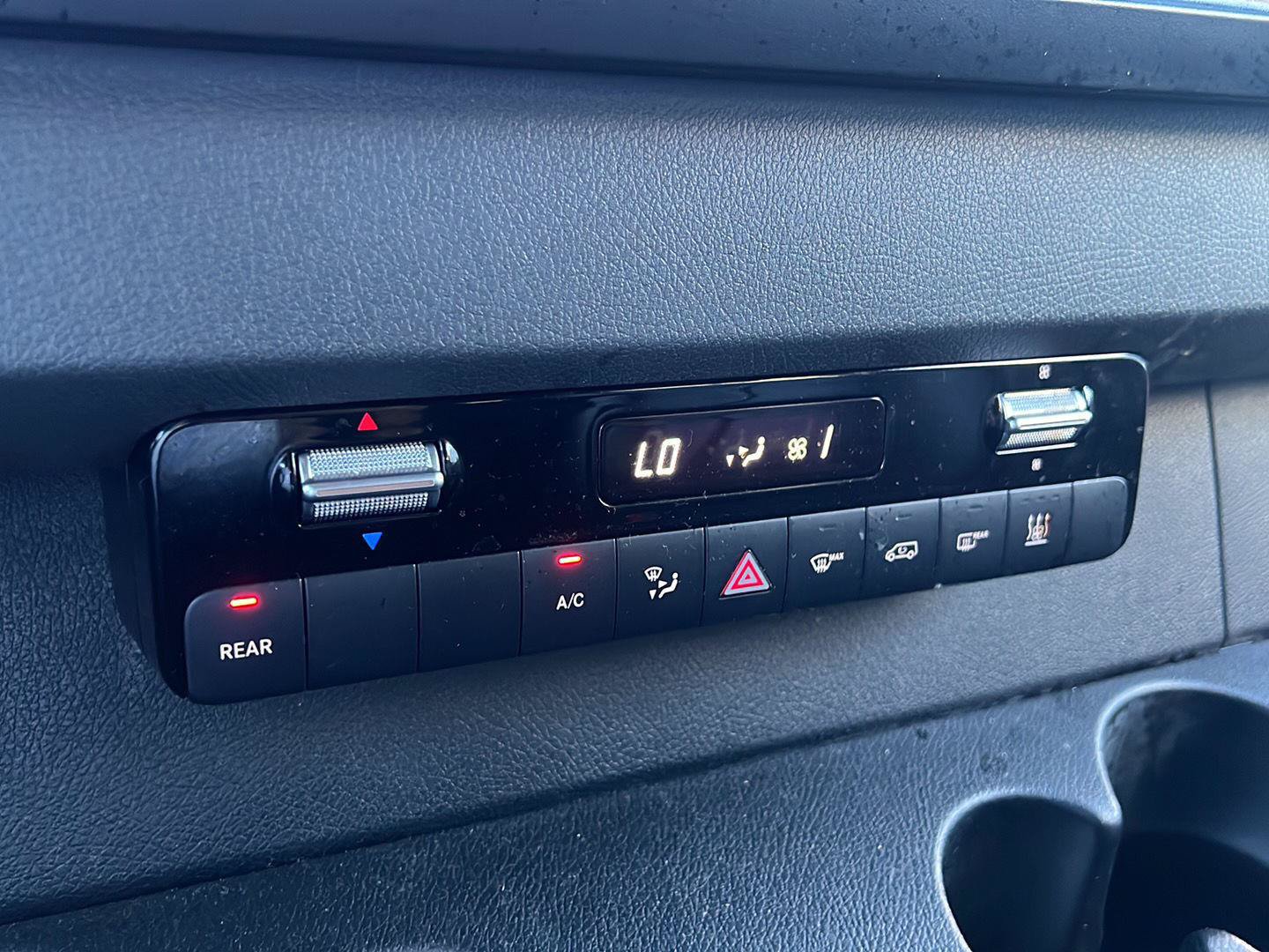 Used 2019 Mercedes-Benz Sprinter 2500 image 8