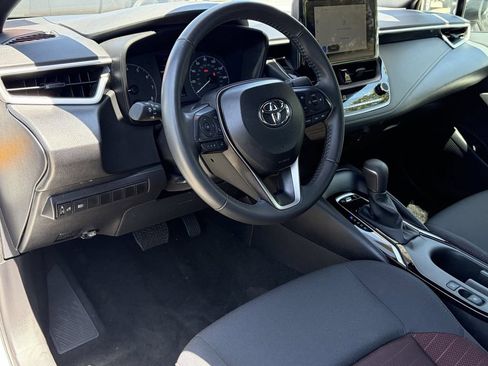 Certified 2025 Toyota Corolla SE FWD image 23