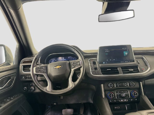 Used 2023 Chevrolet Suburban LT RWD image 16