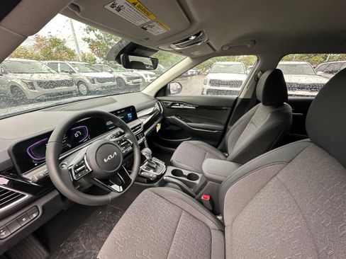 New 2026 Kia Seltos S image 30