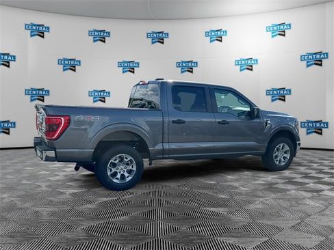 Used 2023 Ford F150 XLT image 5
