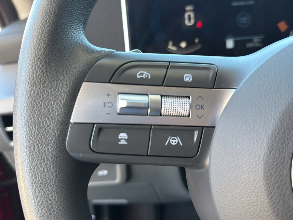 Used 2025 Hyundai Sonata SEL FWD image 18