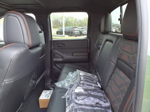 New 2026 Nissan Frontier PRO-4X AWD/4WD image 7