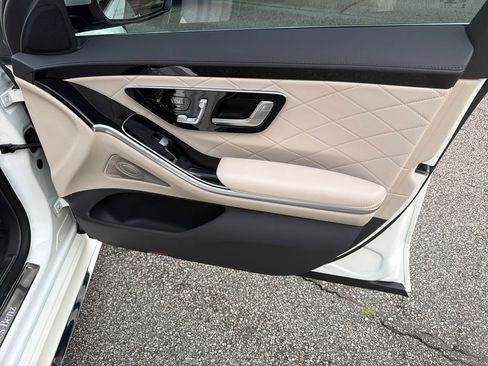 Used 2022 Mercedes-Benz S 580 4MATIC Sedan image 14