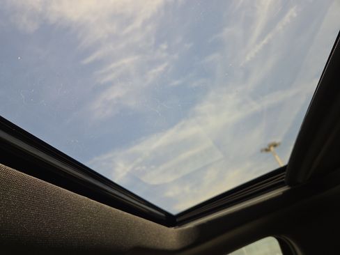 Used 2025 Chevrolet Silverado 1500 High Country w/ Midnight Edition image 17