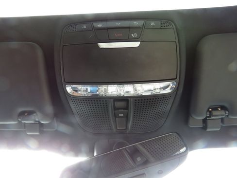 Used 2019 Mercedes-Benz E 450 4MATIC Sedan image 28