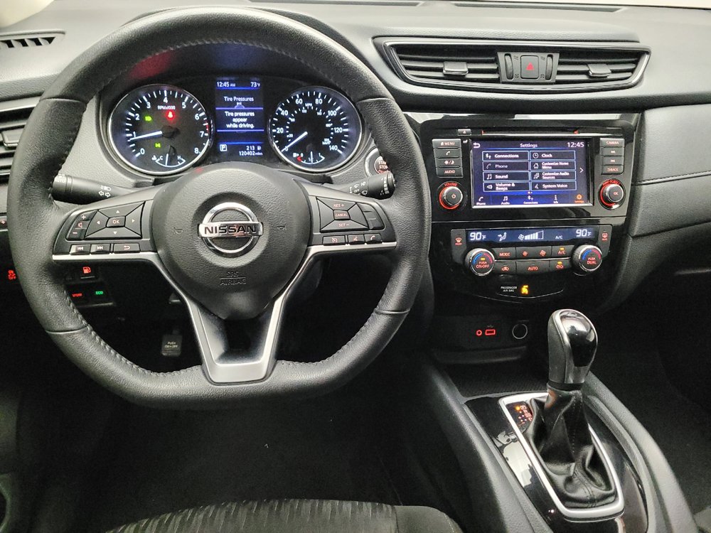 Used 2020 Nissan Rogue SV AWD/4WD image 22