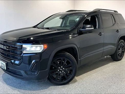 Used 2022 GMC Acadia SLE w/ GMC Pro Grade Package image 3