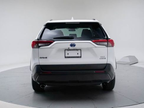 Used 2024 Toyota RAV4 XLE image 4