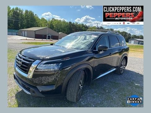 Used 2024 Nissan Pathfinder Platinum w/ Cargo Package FWD image 1
