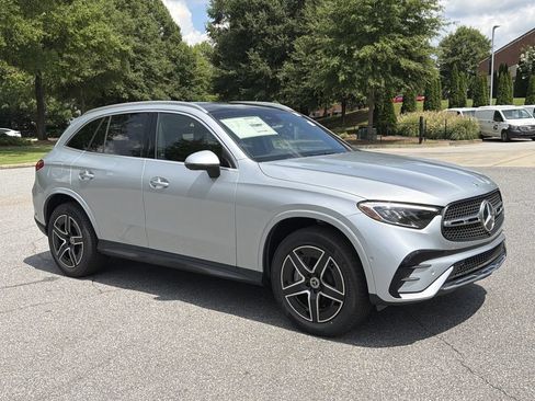 New 2026 Mercedes-Benz GLC 300 4MATIC image 2