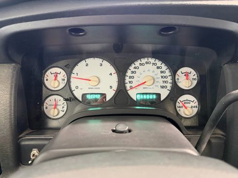 Used 2005 Dodge Ram 3500 Truck SLT image 27