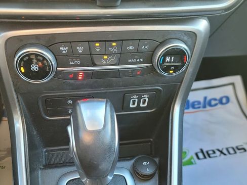 Used 2020 Ford EcoSport SE image 22