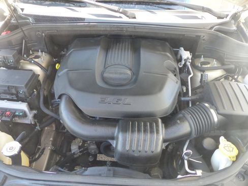 Used 2011 Jeep Grand Cherokee Overland w/ Trailer Tow Group image 31