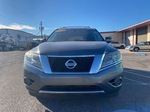 Used 2016 Nissan Pathfinder S image 8