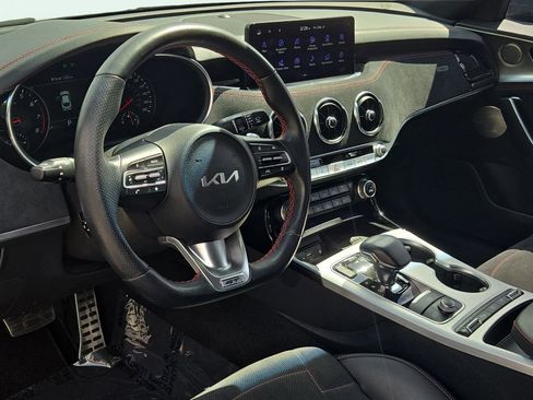 Used 2023 Kia Stinger GT2 w/ Option Group 015 image 17