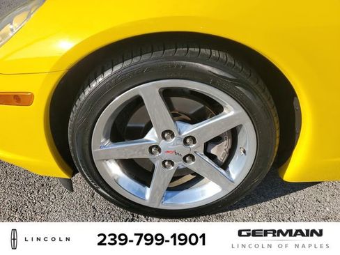 Used 2006 Chevrolet Corvette Convertible w/ Preferred Equipment Group image 12