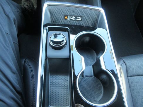 New 2026 Chevrolet Equinox LT w/ Convenience Package II image 29