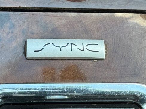 Used 2016 Lincoln Navigator Select AWD/4WD image 22