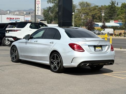 Used 2018 Mercedes-Benz C 300 4MATIC Sedan image 5