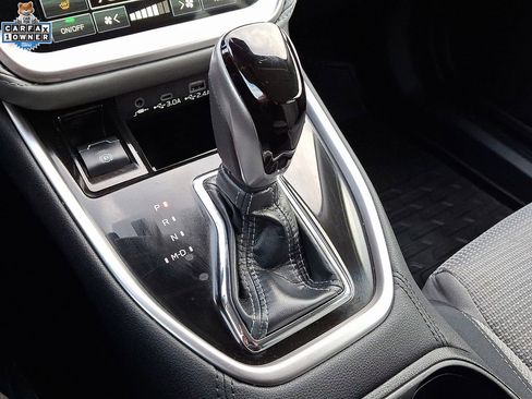 Used 2023 Subaru Outback Premium image 14