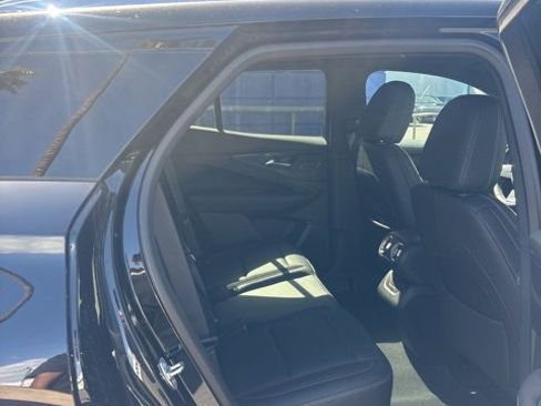 Used 2024 Chevrolet Blazer EV LT image 28