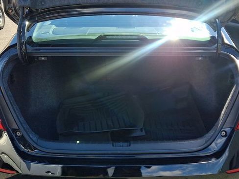 Certified 2022 Honda Accord Touring image 29