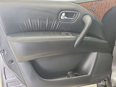 Used 2019 Nissan Armada SL w/ Premium Package AWD/4WD image 23