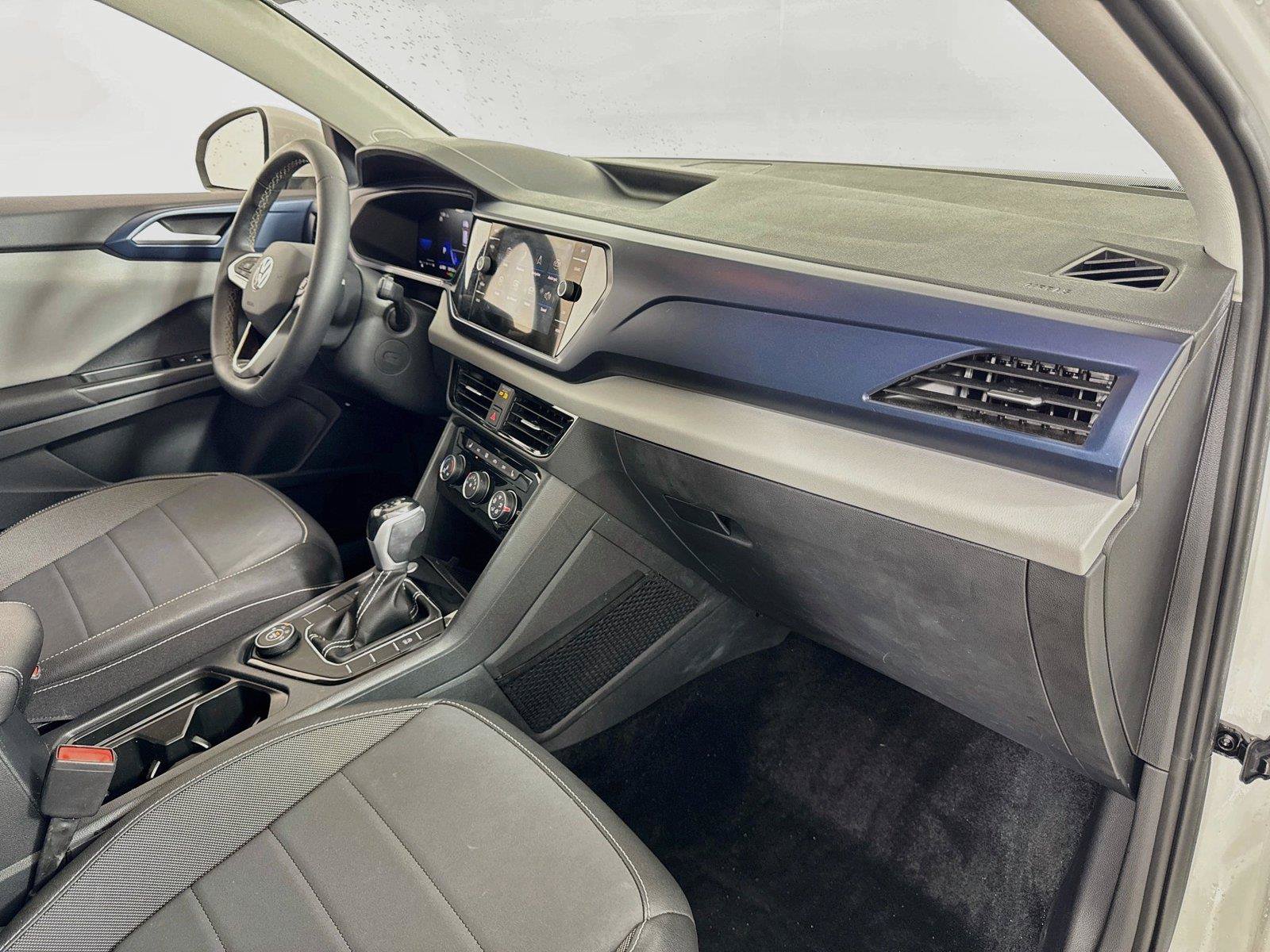 Certified 2023 Volkswagen Taos SE AWD/4WD image 27