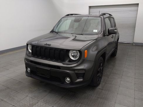 Used 2020 Jeep Renegade Altitude w/ UConnect 8.4 Nav Group FWD image 15
