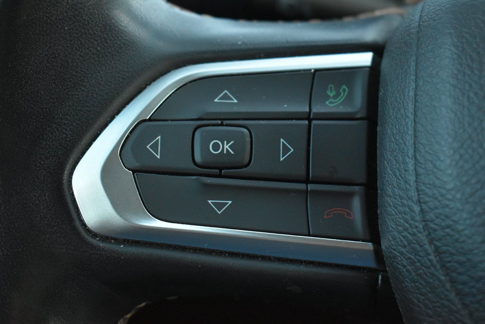 Used 2022 Jeep Compass Limited AWD/4WD image 20